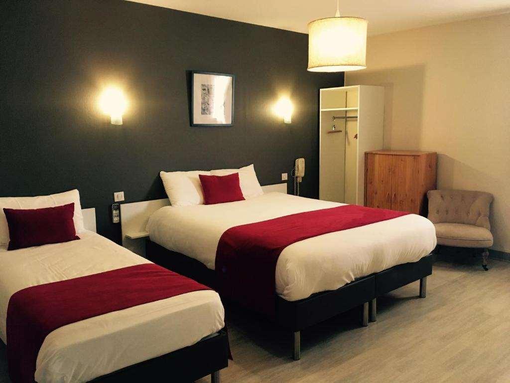 Brit Hotel Du Parc Niort Centre-Parking Gratuit Værelse billede